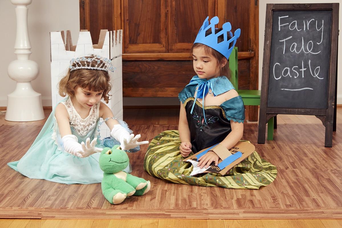 Princesses with a frog