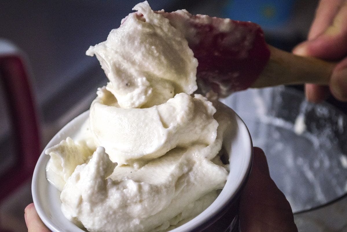 Make Your Own Tropical Frozen Yogurt—Without a Machine!
