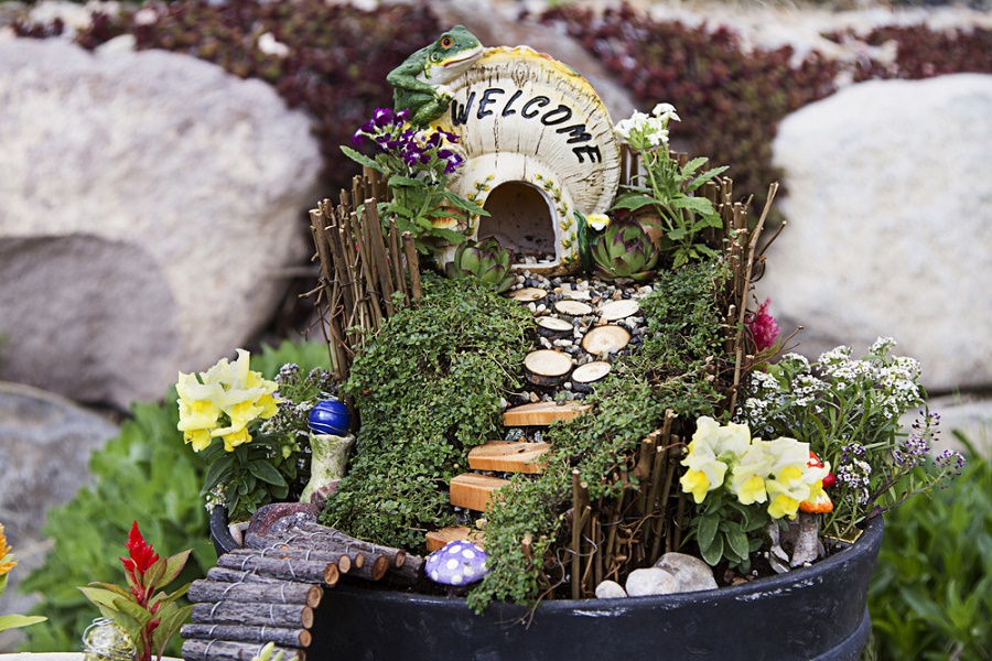 Fairy Gardens How To Make A Wee World Full Of Diy Magic