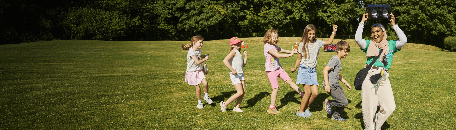 kids at summer camp 2026