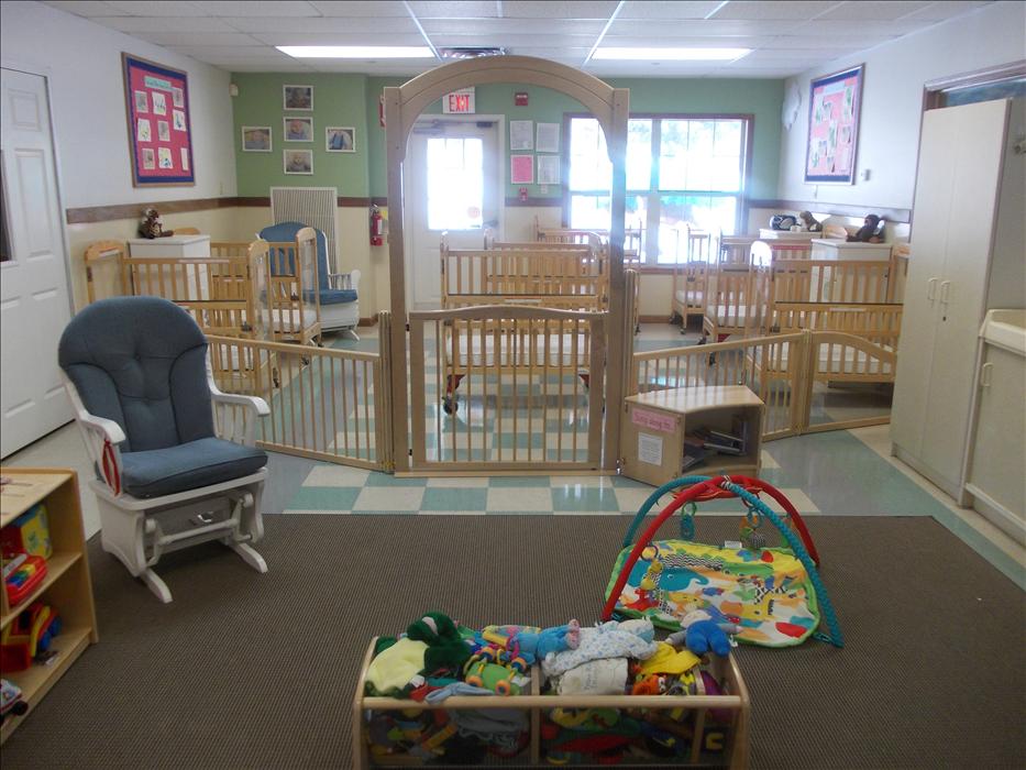 Symmes Township KinderCare Infant Classroom