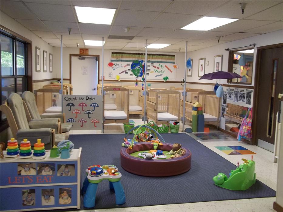 Bruceville KinderCare Infant Classroom