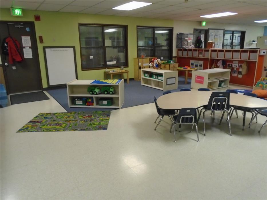 Bothell KinderCare Discovery Preschool Classroom