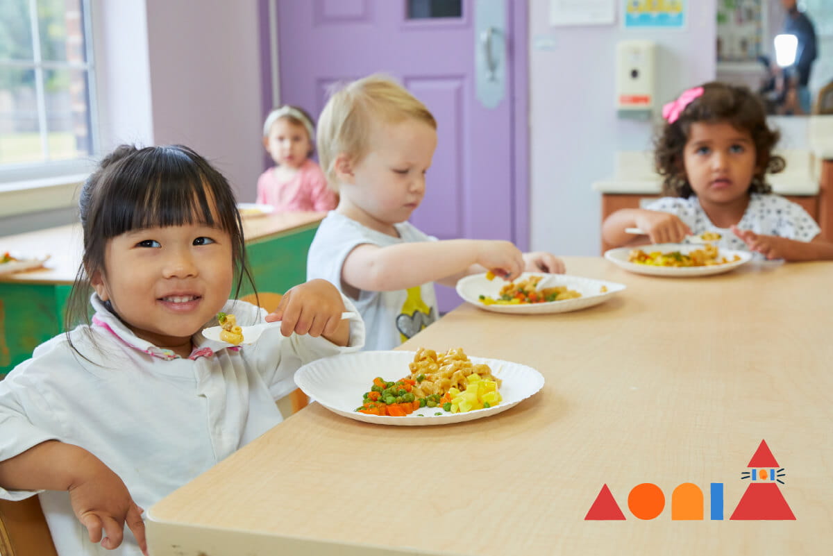 toddlers at mealtime