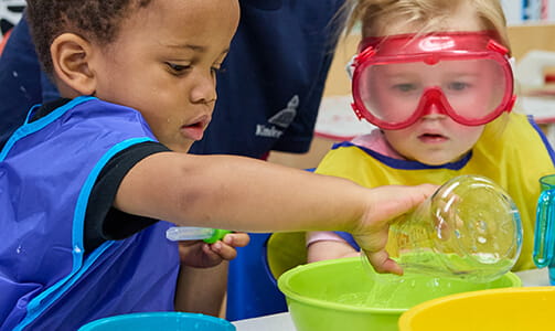 kids doing a science experiment