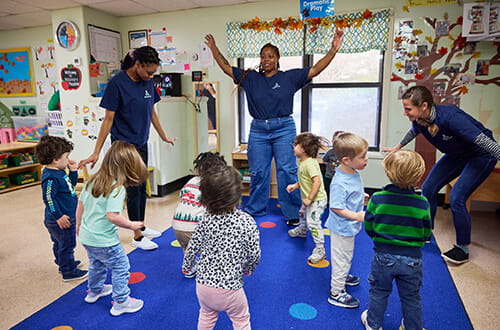 kids doing circle time